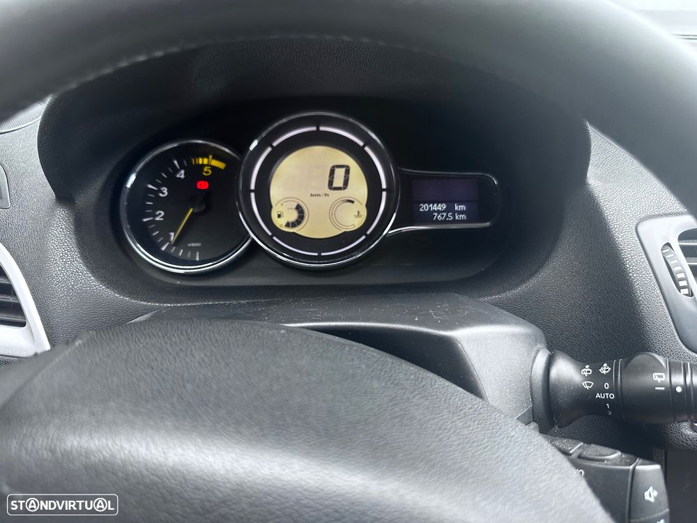 Renault Mégane 1.5 dCi Dynamique - 22