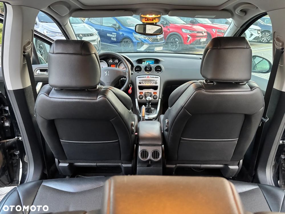 Peugeot 308 1.6 Premium Plus - 8