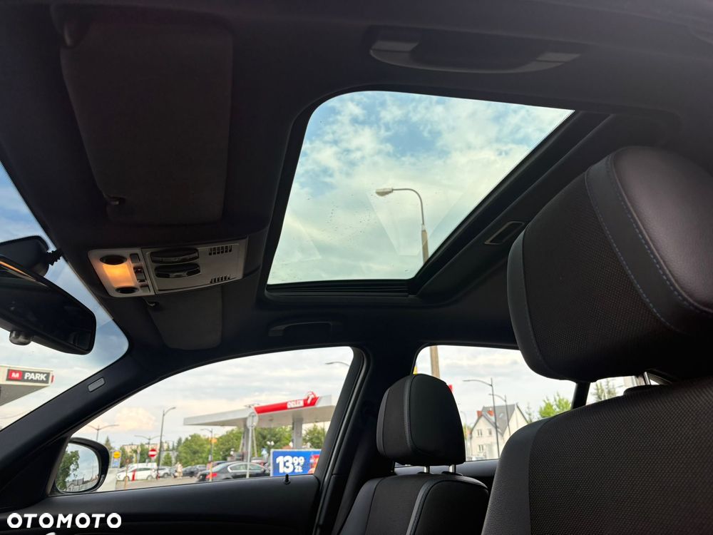 BMW Seria 1 118i Edition Sport - 30