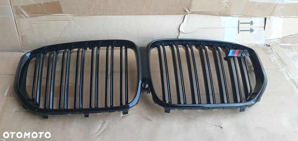 Nerki nerka grill atrapa pod kamerę BMW X5 G05 - 5