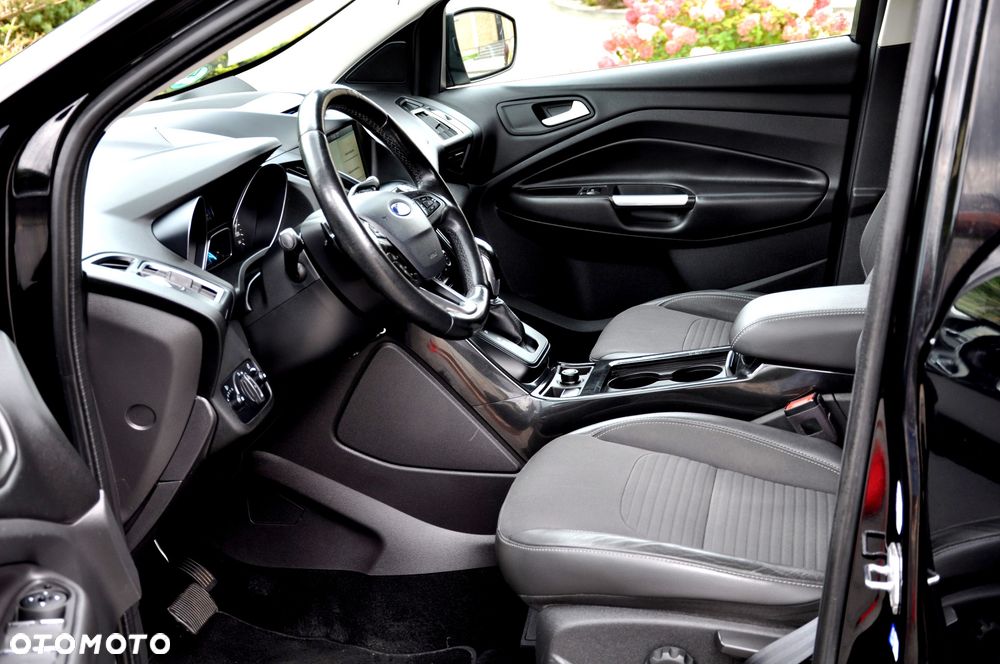 Ford Kuga 2.0 TDCi 4WD Titanium - 22