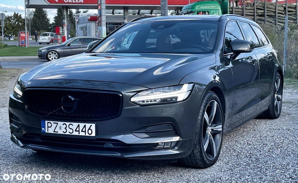 Volvo V90 D4 AWD Momentum - 1