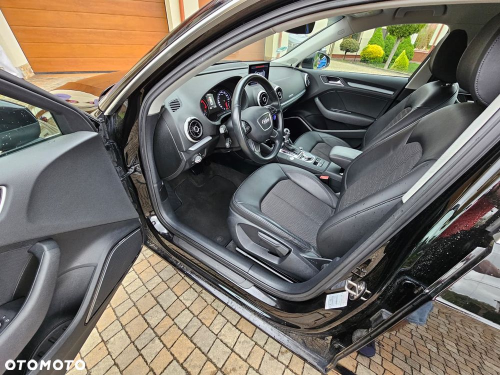 Audi A3 Sportback 2.0 TDI (clean diesel) quattro S tronic Ambition - 25