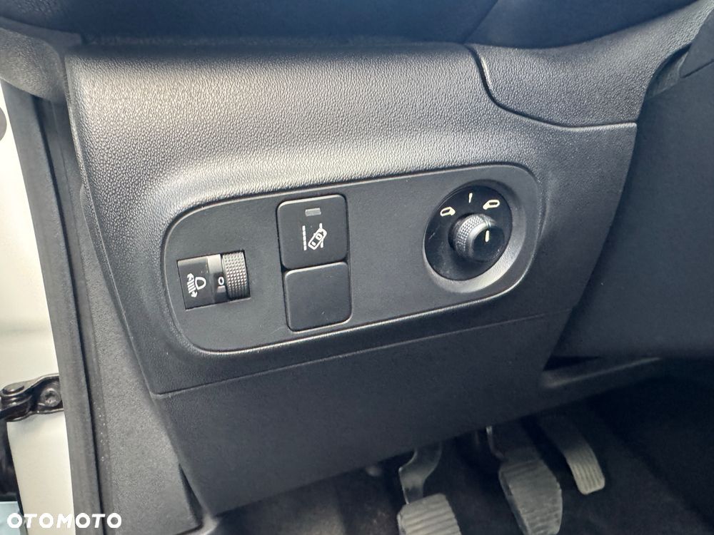 Citroën C3 1.2 PureTech GPF Shine - 12