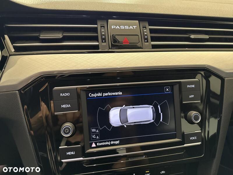 Volkswagen Passat 2.0 TDI EVO Business - 15