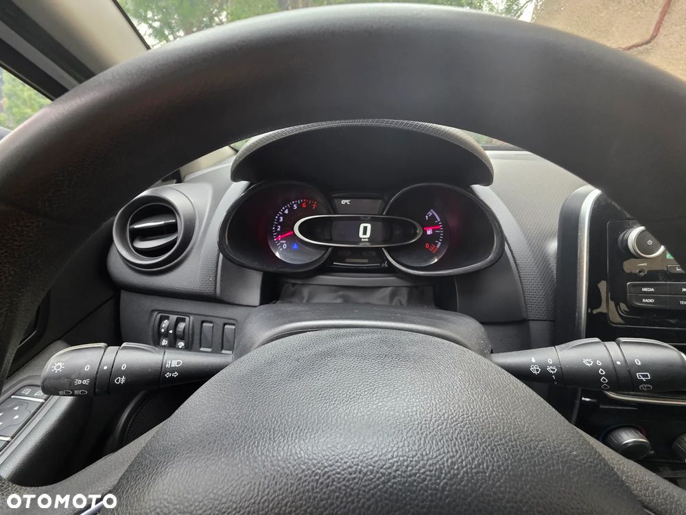 Renault Clio 1.2 16V Life - 7