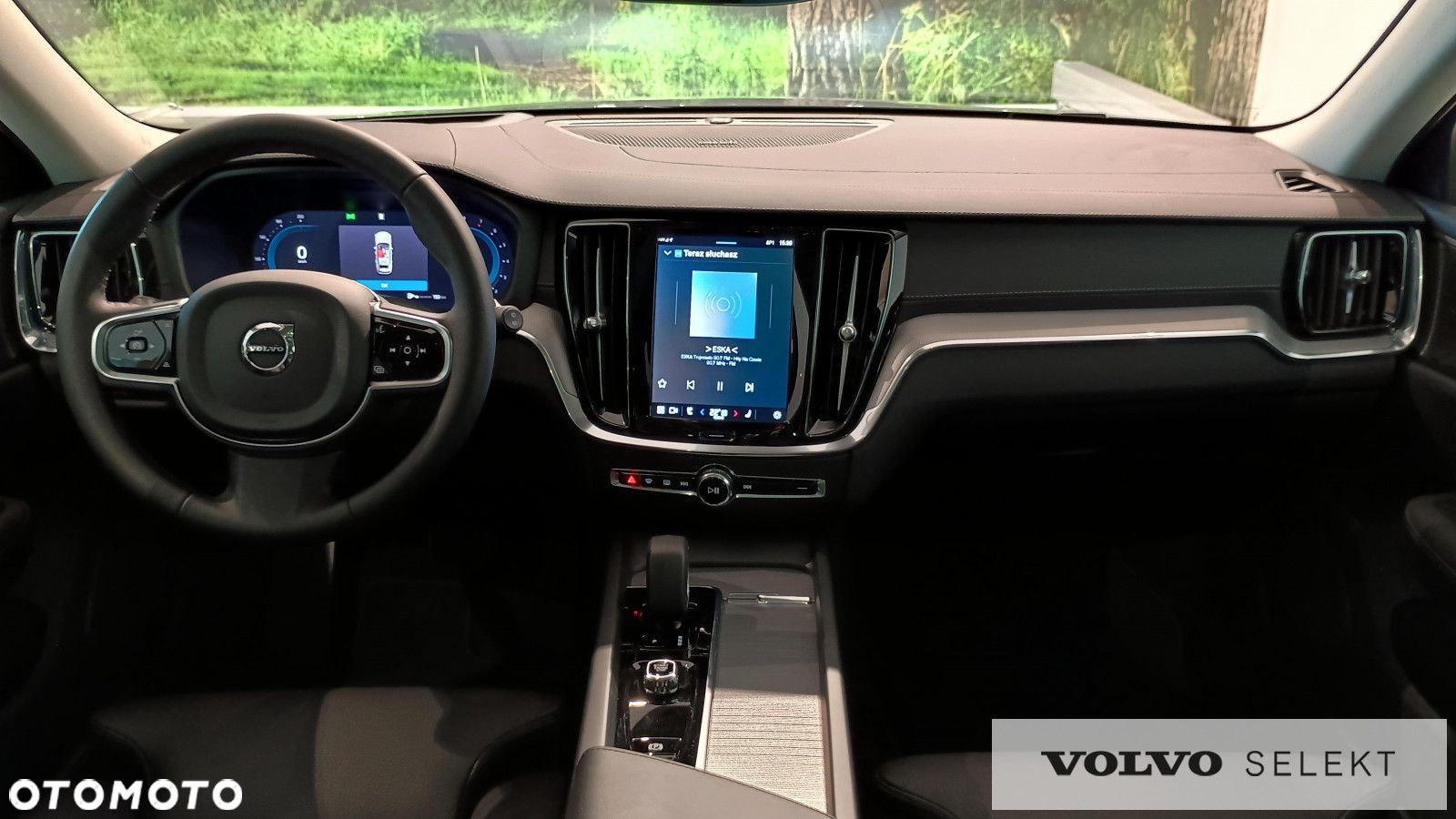 Volvo V60 Cross Country - 13