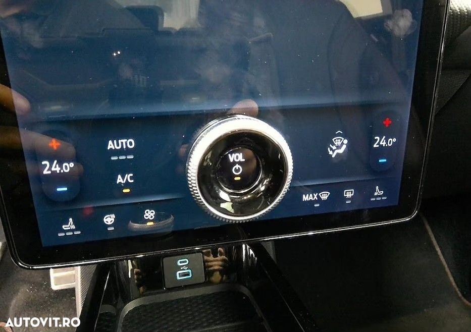 Ford Mustang Mach-E AWD PREMIUM - 5