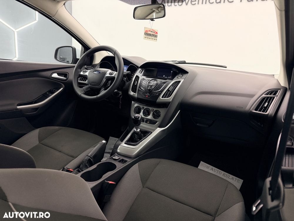 Ford Focus 1.6 TDCi DPF Champions Edition - 18