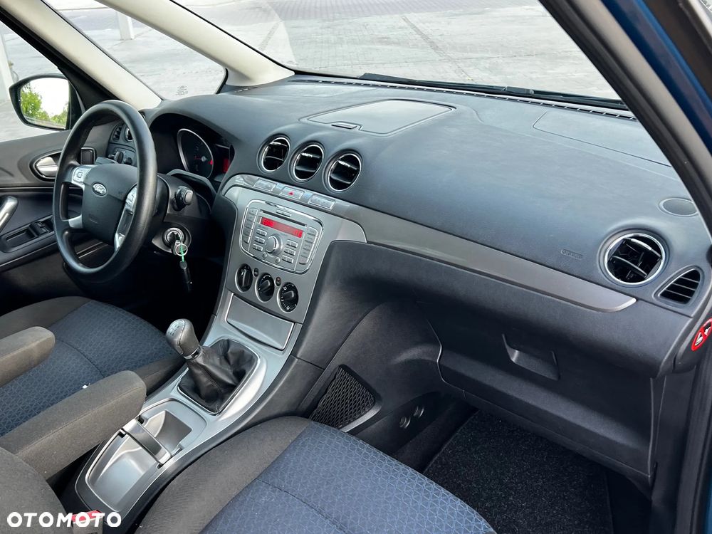 Ford Galaxy 2.0 Trend - 22