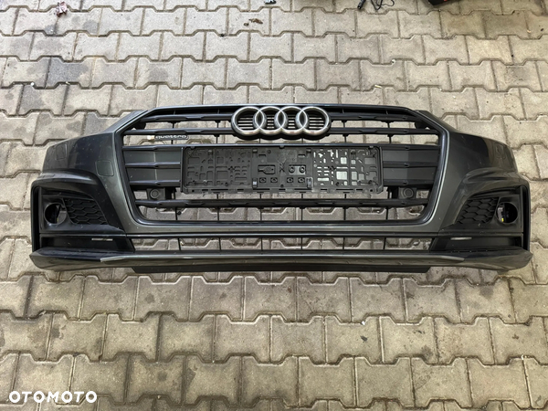 Audi A5 8W S-Line zderzak przód przedni LZ7S
