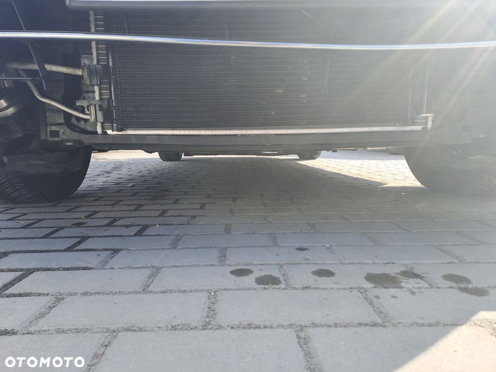 Volkswagen Passat 2.0 TDI (BlueMotion Technology) Highline - 15