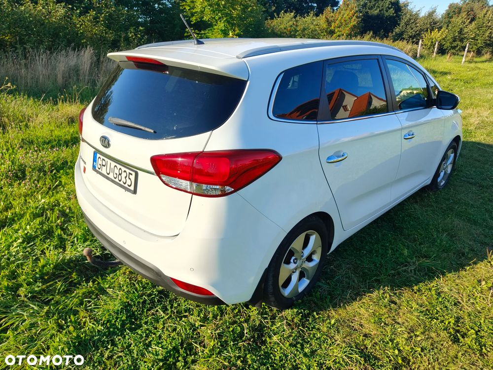 Kia Carens 1.6 GDI L - 7