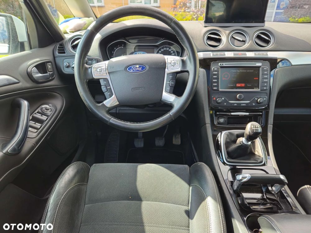Ford S-Max 1.6 T Titanium - 30
