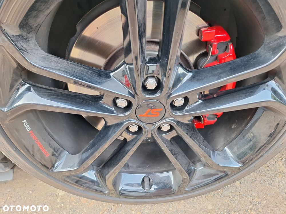 Ford Focus 2.0 EcoBoost ST mit Leder-Sport-Paket - 14