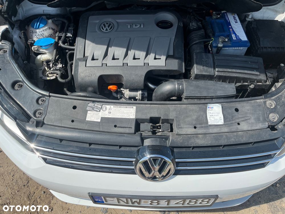 Volkswagen Touran 1.6 TDI DPF Trendline DSG - 14