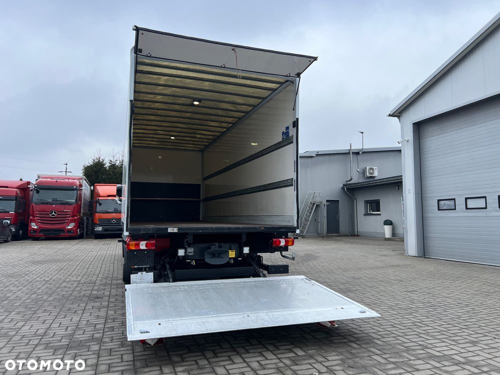 Mercedes-Benz ATEGO - 14