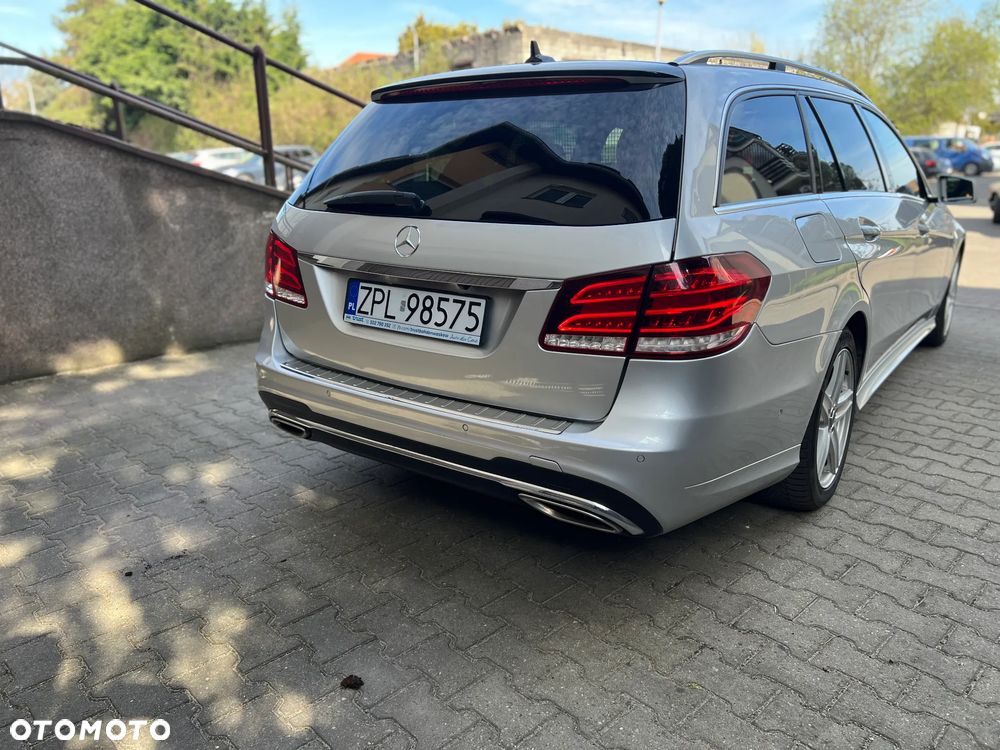 Mercedes-Benz Klasa E 300 CDI DPF BlueEFFICIENCY 7G-TRONIC - 4