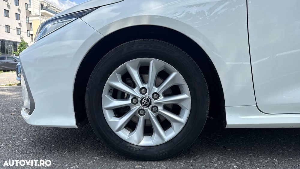 Toyota Corolla 1.8 HSD Business - 20