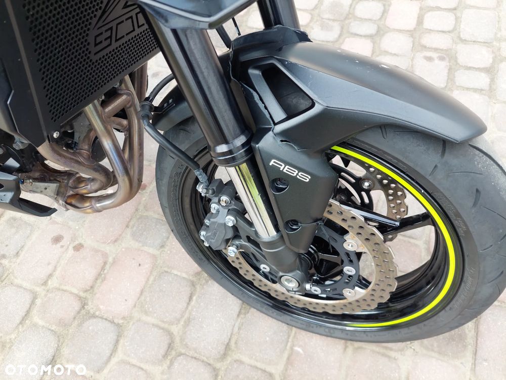 Kawasaki Z 900 - 15