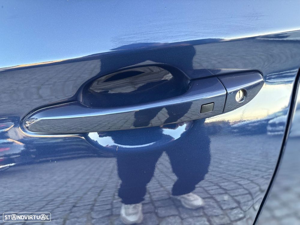 Hyundai Kauai 64.8 kWh Premium - 8