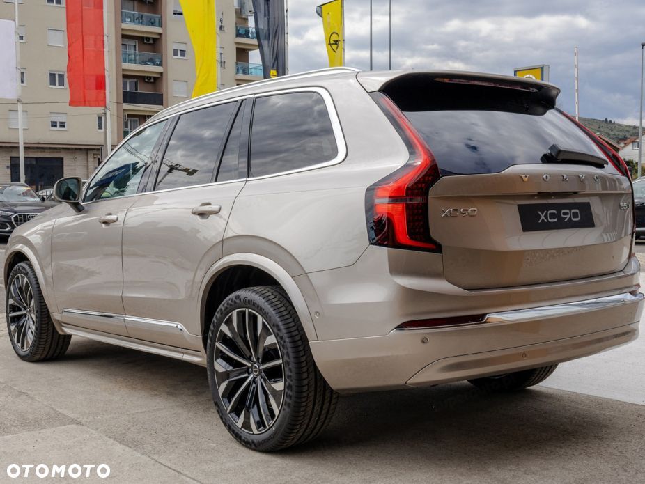 Volvo XC 90 - 4