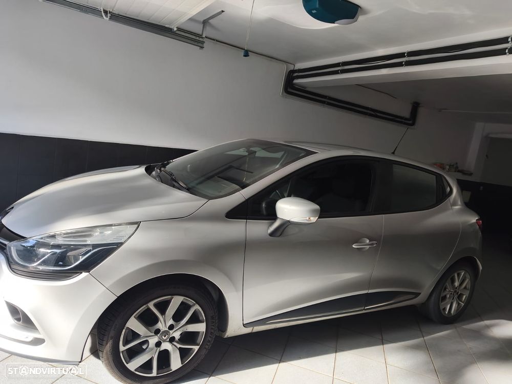 Renault Clio dCi 75 Stop & Start Expression - 1