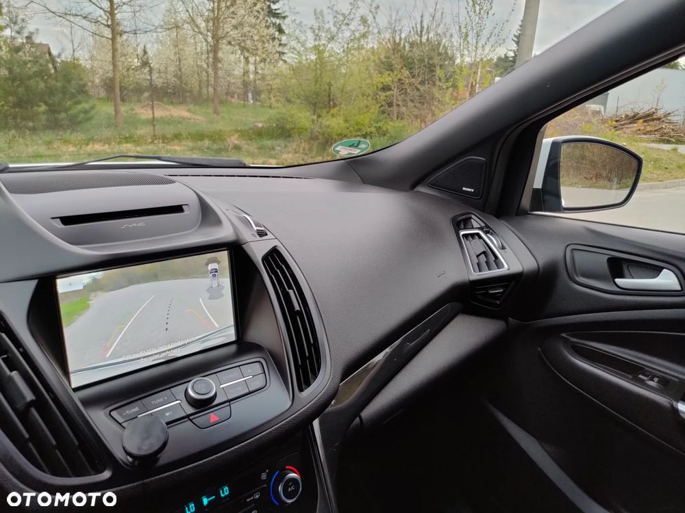 Ford Kuga 2.0 TDCi 4x4 ST-Line - 21