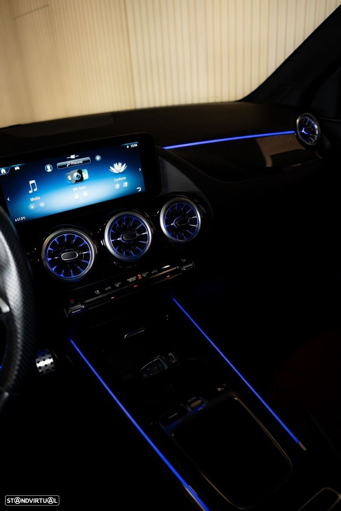 Mercedes-Benz GLA 200 AMG Line - 41