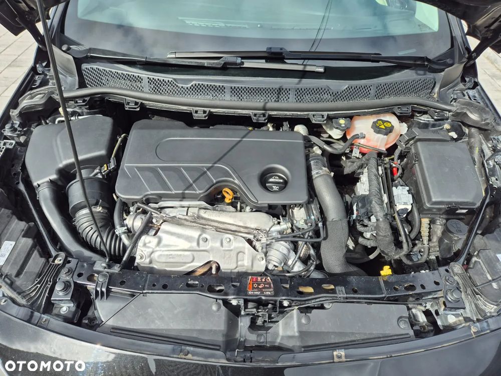 Opel Astra 1.6 BiTurbo D (CDTI) Start/Stop Dynamic - 18