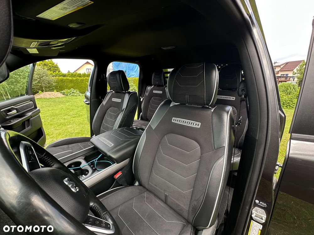 RAM 1500 5.7 Crew Cab Bighorn - 20