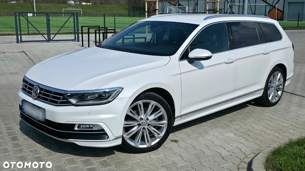 Volkswagen Passat - 4