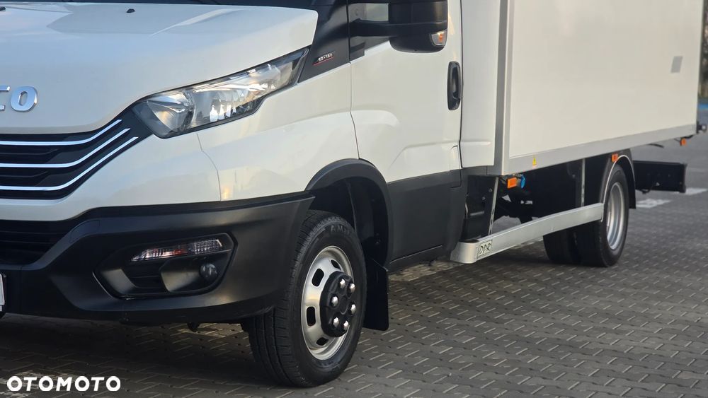 Iveco ❗️❗️DAILY 3.0 180Km 50C18 JAK NOWY ❗️❗️NOWY MODEL / CHŁODNIA MROŹNIA -32 +32 / ZASILANIE 230V / PIERWSZY WŁASCICIEL  / TEMPOMAT AKTYWNY / BLIŹNIAKI / ZASILANIE 230V / GRUBA SCIANKA / ZABUDOWA DPR / AGREGAT CARRIER XARIOS 350 / WERSJA WZMOCNIONA / FULL OPCJA / SERWIS ASO / SALON POLSKA / 35C15 50C15 35C18❗❗ JAK Z SALONU - NOWY -❗❗ - 14
