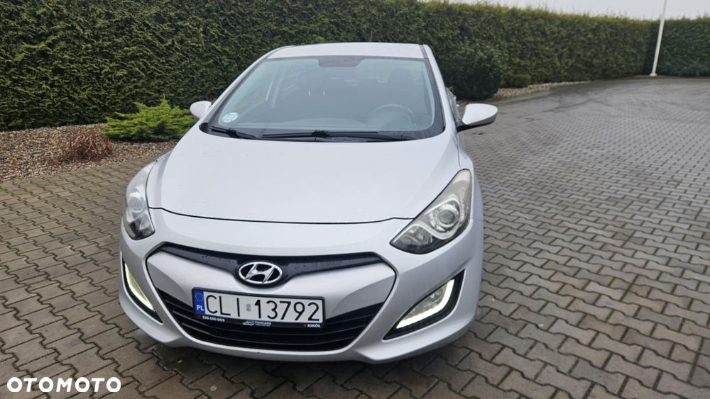 Hyundai i30 blue 1.6 CRDi Classic - 19