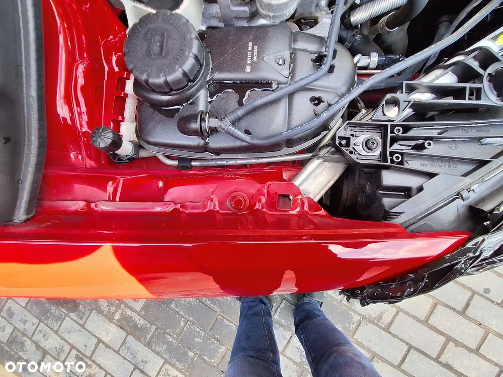 SPRZEDAM MERCEDES B-KLASA W246 PRAWY PRZEDNI BŁOTNIK W KOLOR 589 DO MONTAŻU - 4