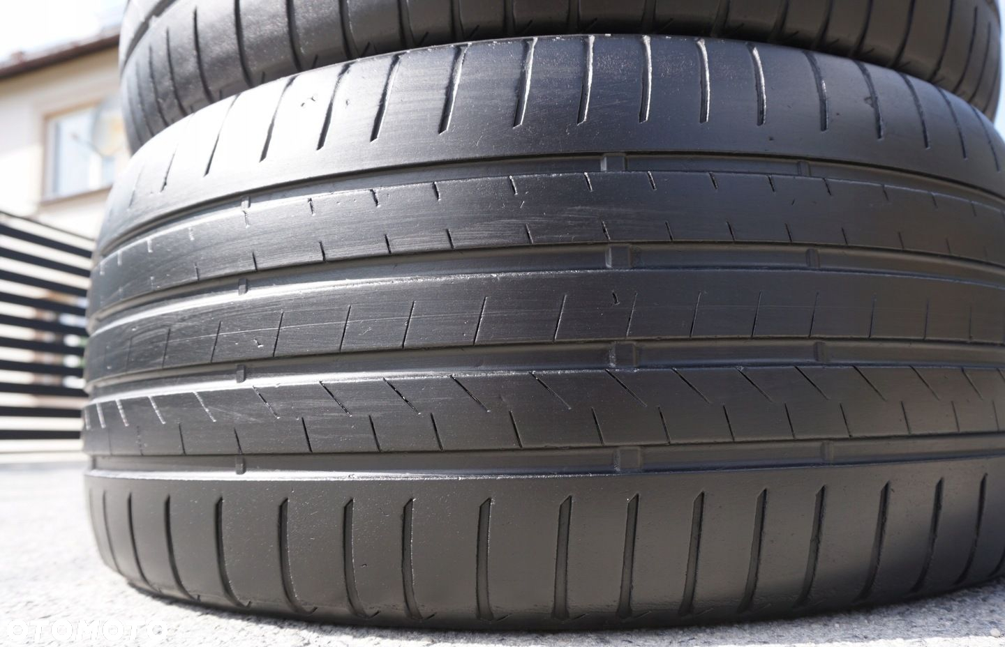 Bridgestone Alenza 001 285/40R21 109Y L583 - 9