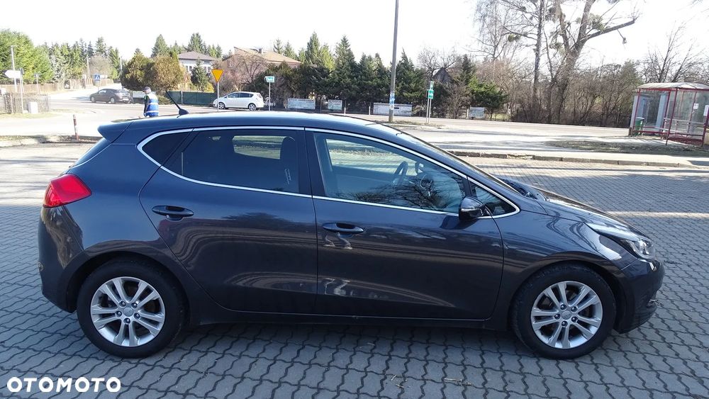 Kia Ceed 1.6 CRDi L - 6