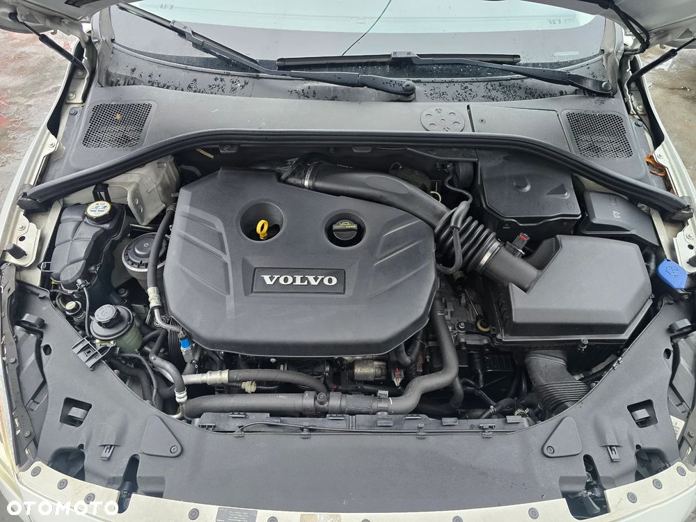 SILNIK B4204T7 Volvo S60 II V60 XC60 V70 III S80 2.0 T  KOMPLETNY Z MOŻLIWOŚCIĄ ODPALENIA - 1