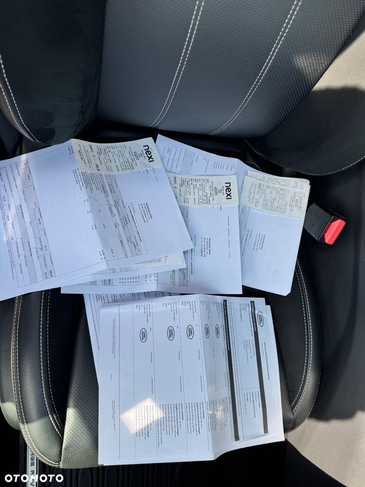 Land Rover Range Rover Velar 2.0d R-Dynamic S - 17