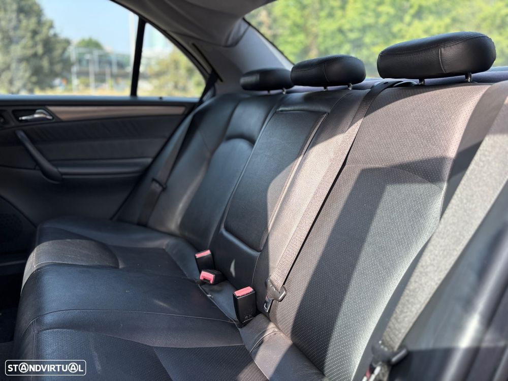 Mercedes-Benz C 220 - 9