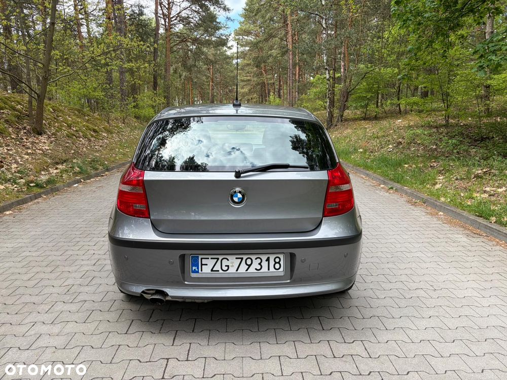 BMW Seria 1 116i - 5