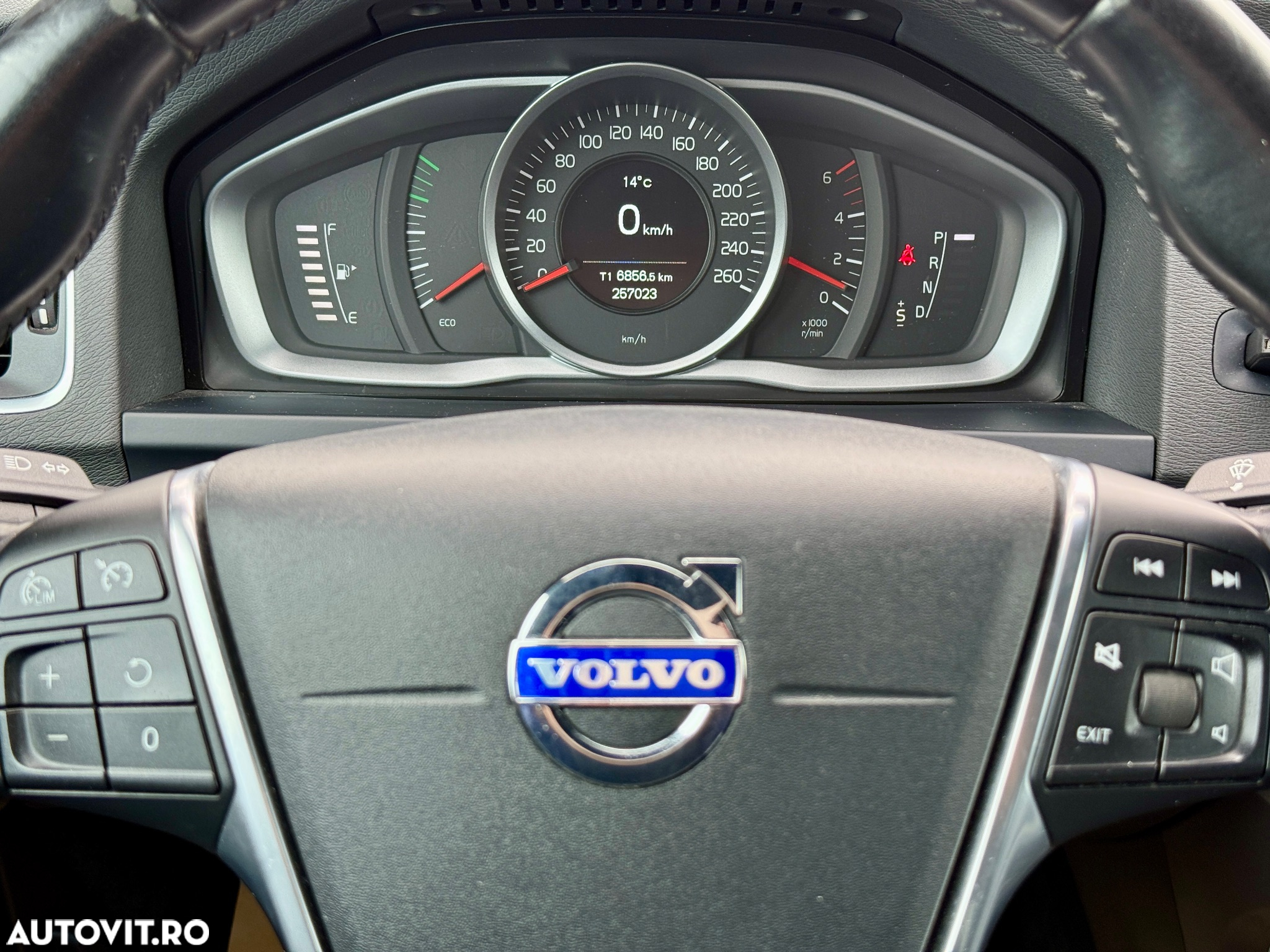 Volvo S60 - 17