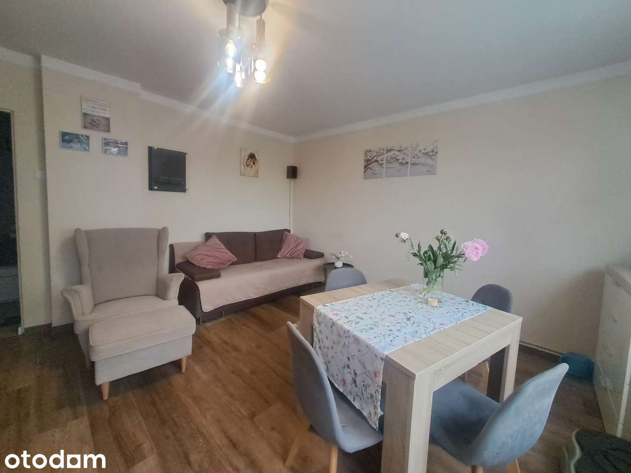 Mieszkanie na sprzedaż - 65 m², garaż, ogródek ok. 120 m²