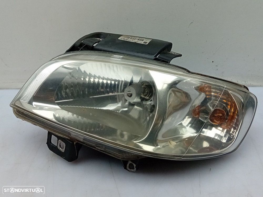 Ótica / farol esquerda SEAT Cordoba (6K1, 6K2) - 2