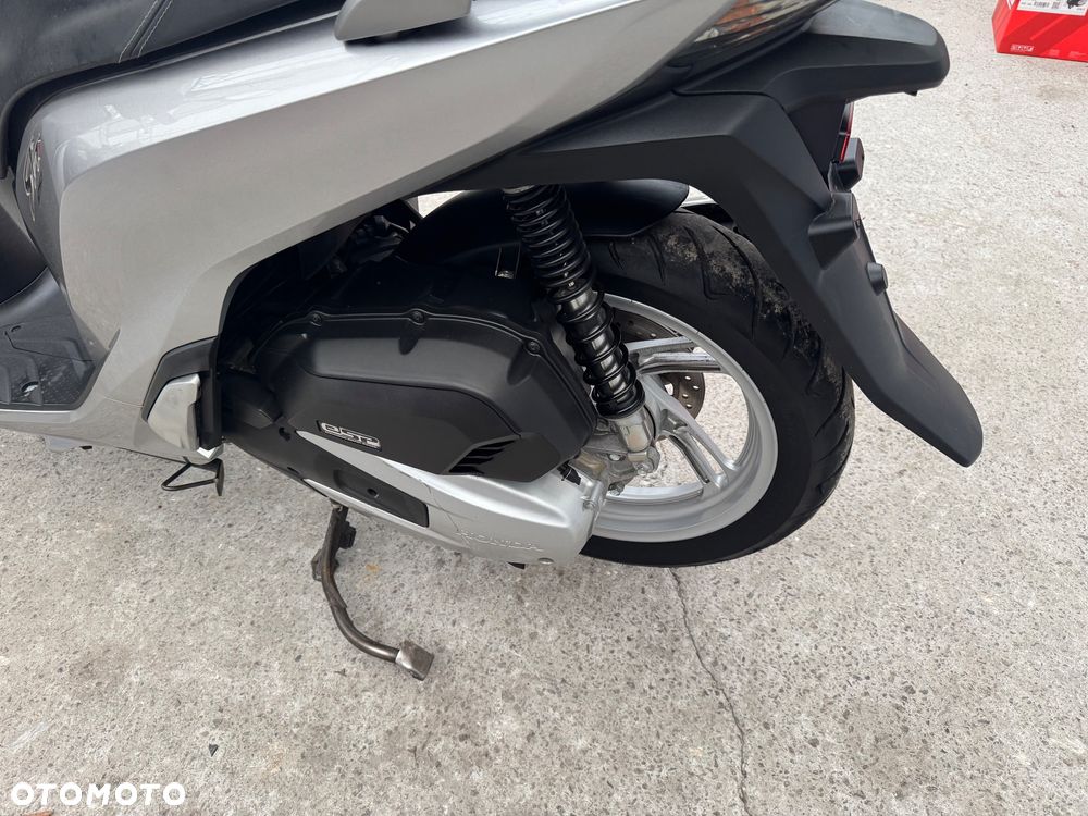 Honda SH - 15