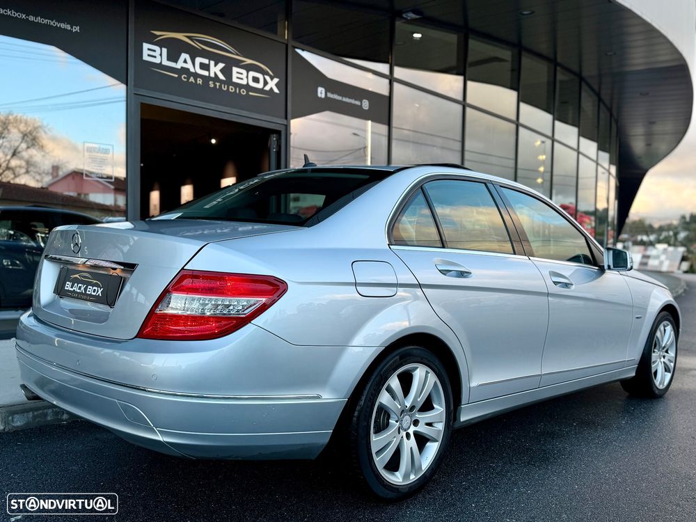 Mercedes-Benz C 220 CDI DPF Auto BlueEFFICIENCY Avantgarde - 25