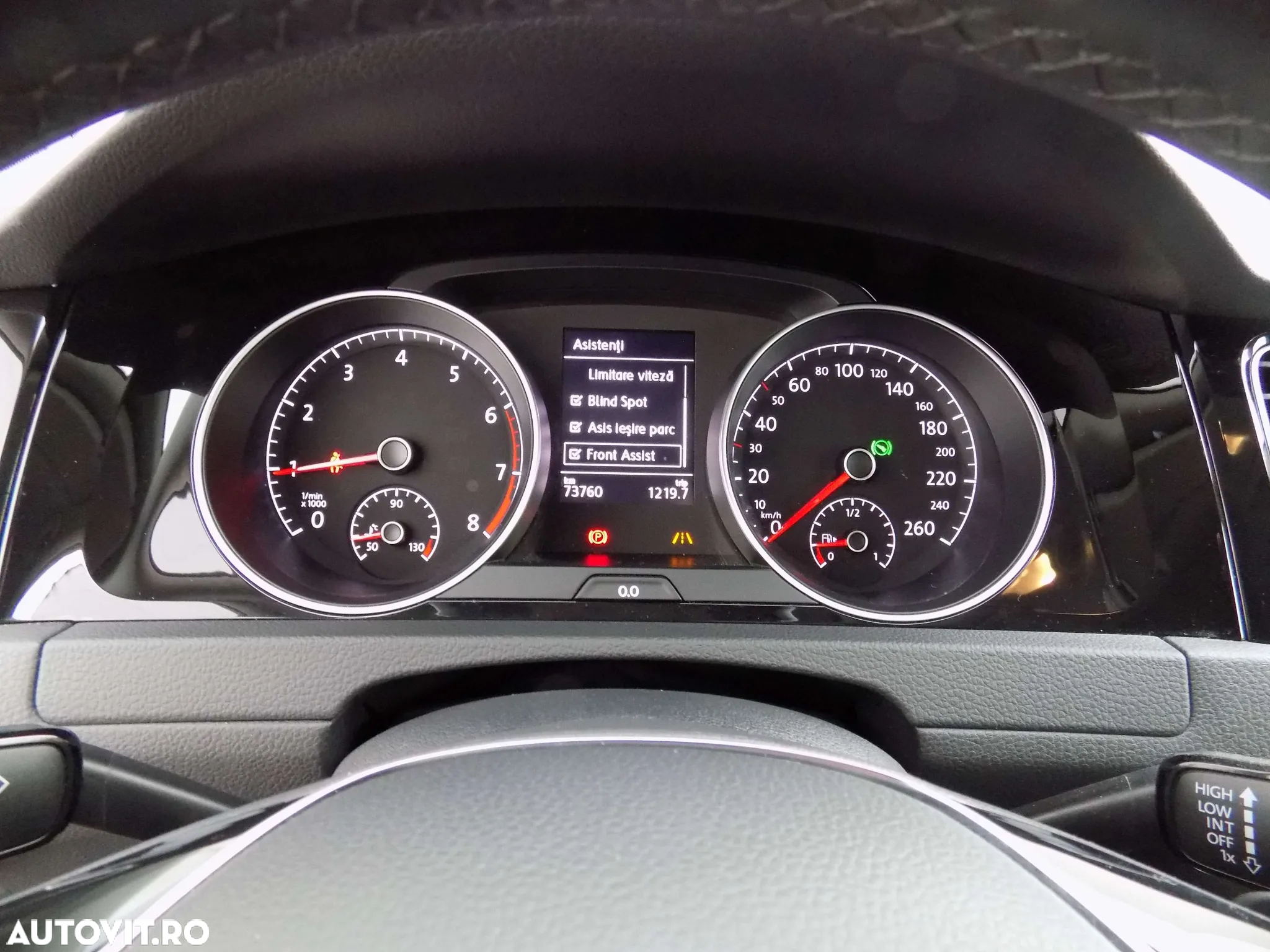 Volkswagen Golf - 14