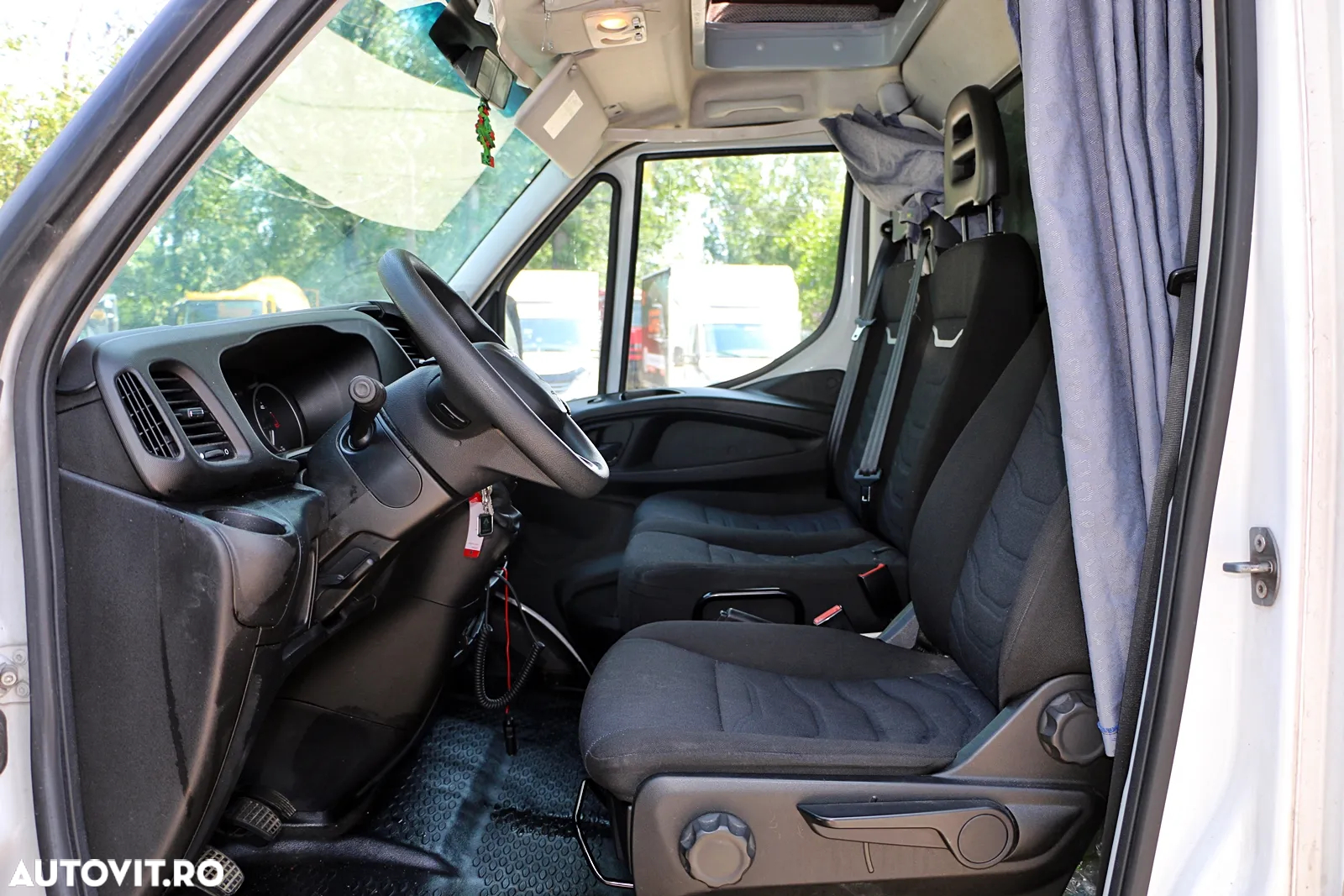 Iveco 35S18 - 16