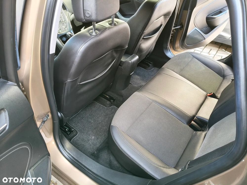 Opel Astra 1.4 Turbo Innovation - 10