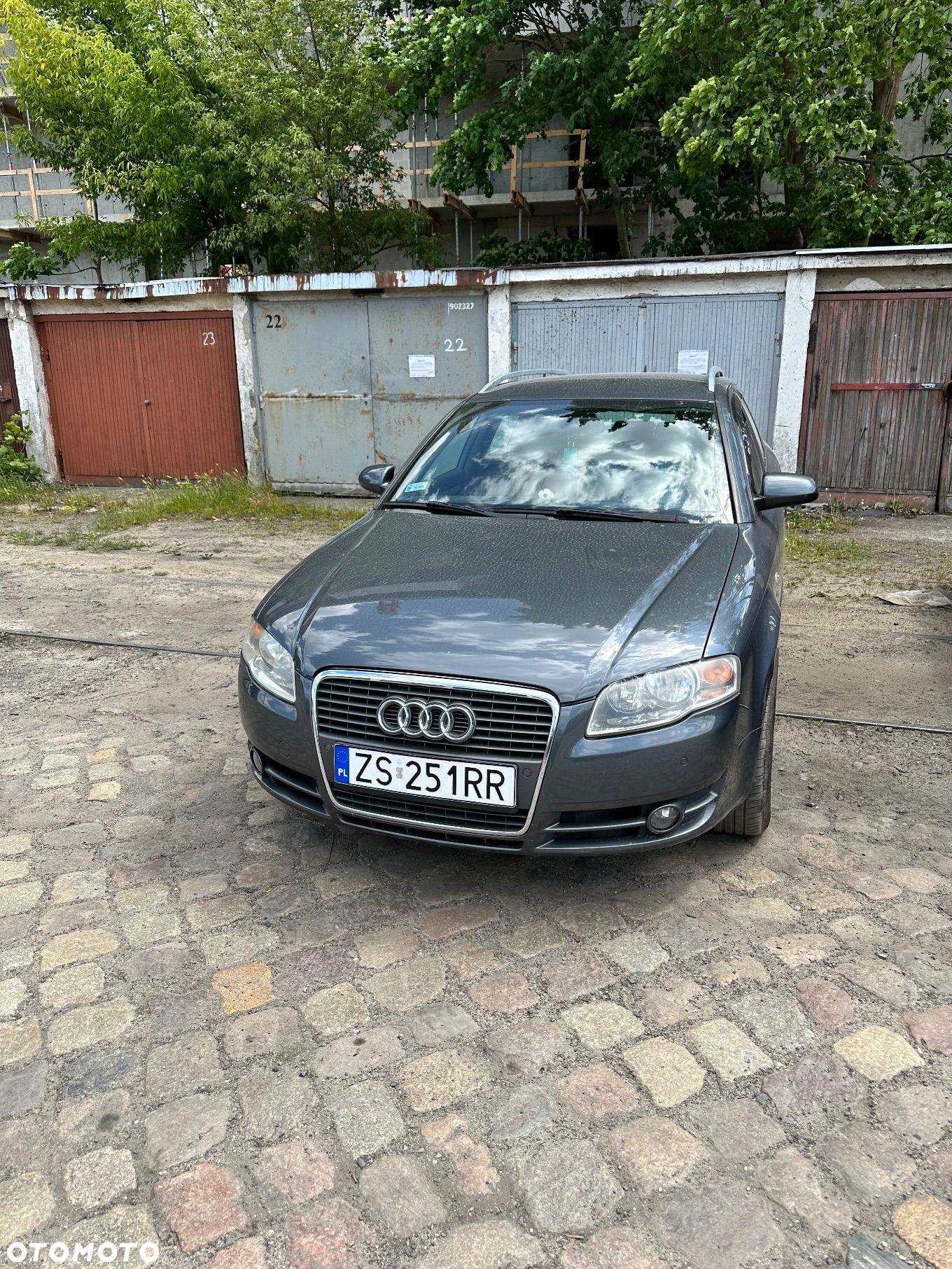 Audi A4 Avant 2.0 TDI DPF - 1